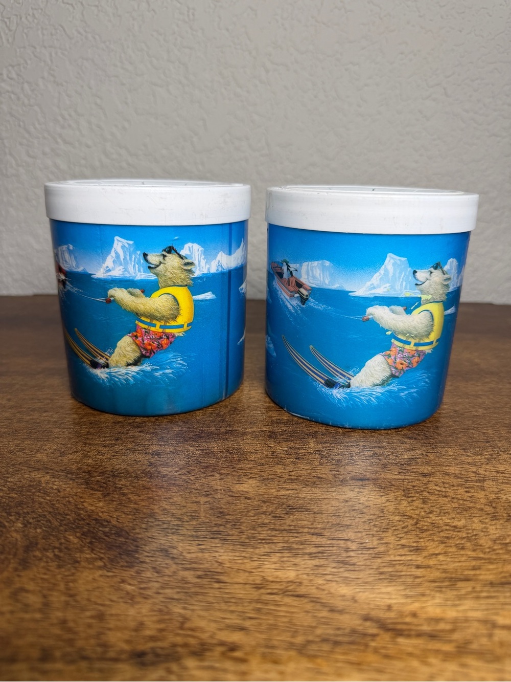 Vintage Lifoam The Fridge Freezable Gel Can Cooler Koozie Pair Polar Bear Skiing